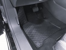 Passform Gummi-Fußmatten Peugeot 308 2025- (hatchback, combi, po faceliftu) RIG
