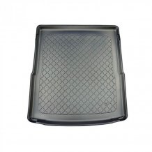 Kunstoff-Kofferraummatte Mercedes E-Class 1995-2002 (W210, combi)